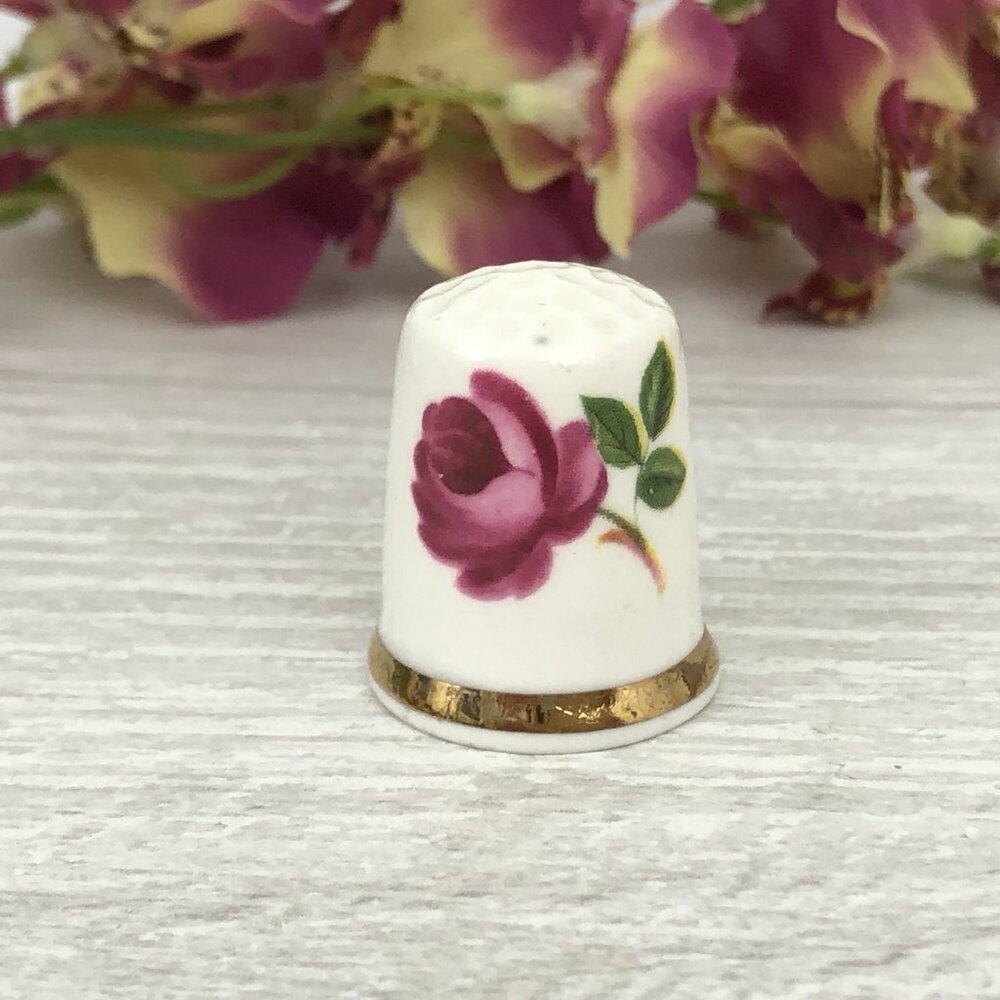 Sanford Fine Bone China Thimble Made in England Flower Design, Vintage Sewing